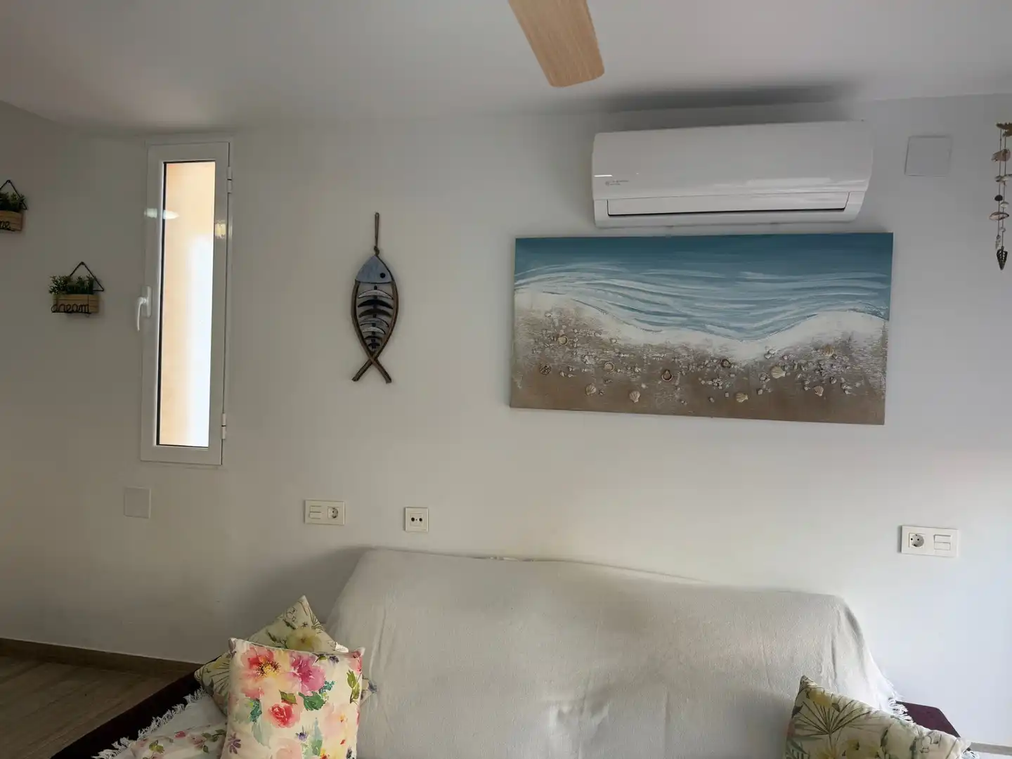 Sala d'estar de Estudi de lloguer en La Manga del Mar Menor amb Aire condicionat, Calefacció i Terrassa