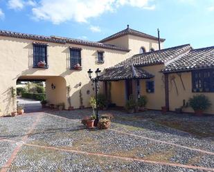 Exterior view of House or chalet for sale in Estepona  with Air Conditioner, Heating and Private garden