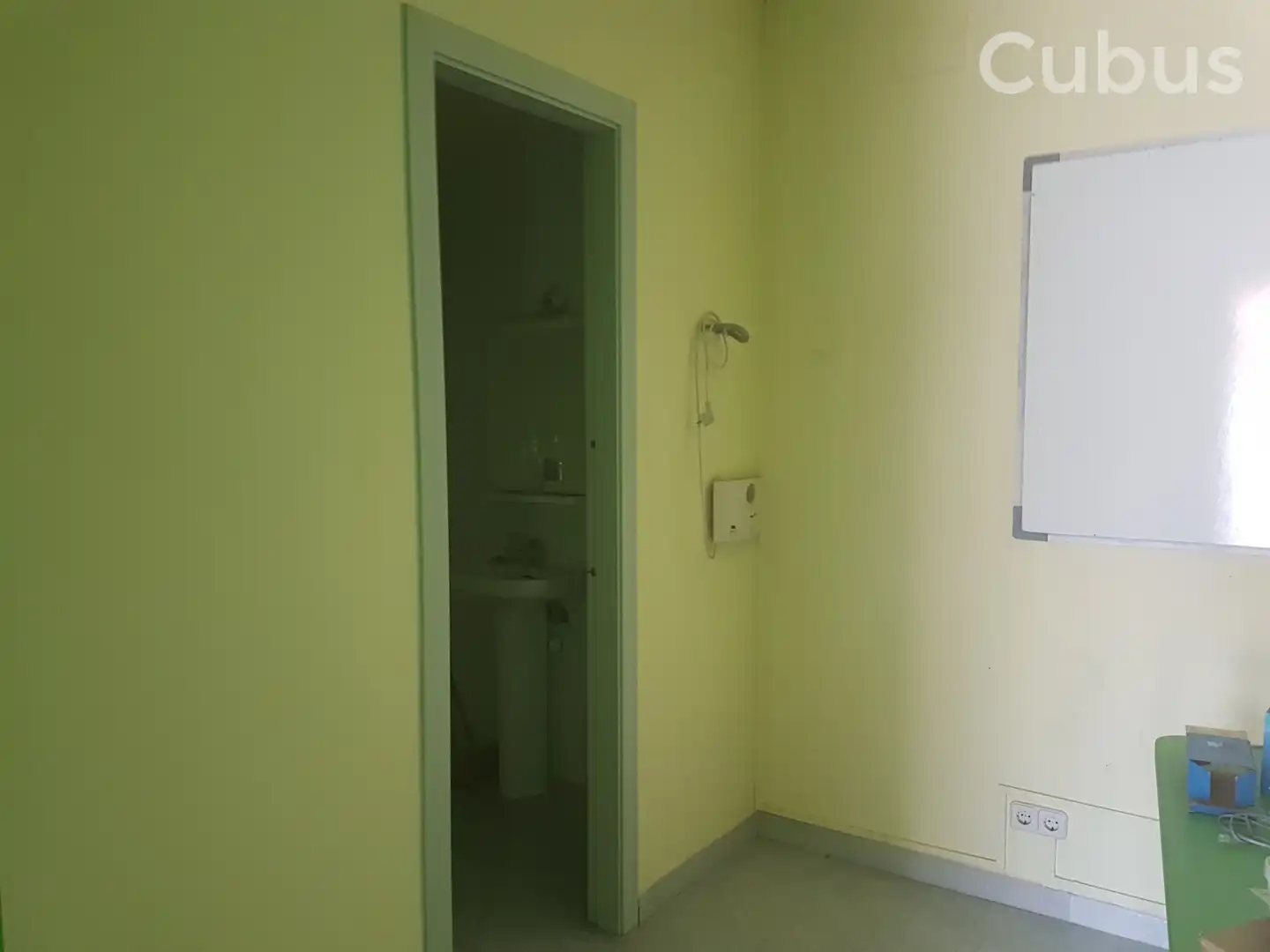 Business premises to rent in Olot, imagen 3