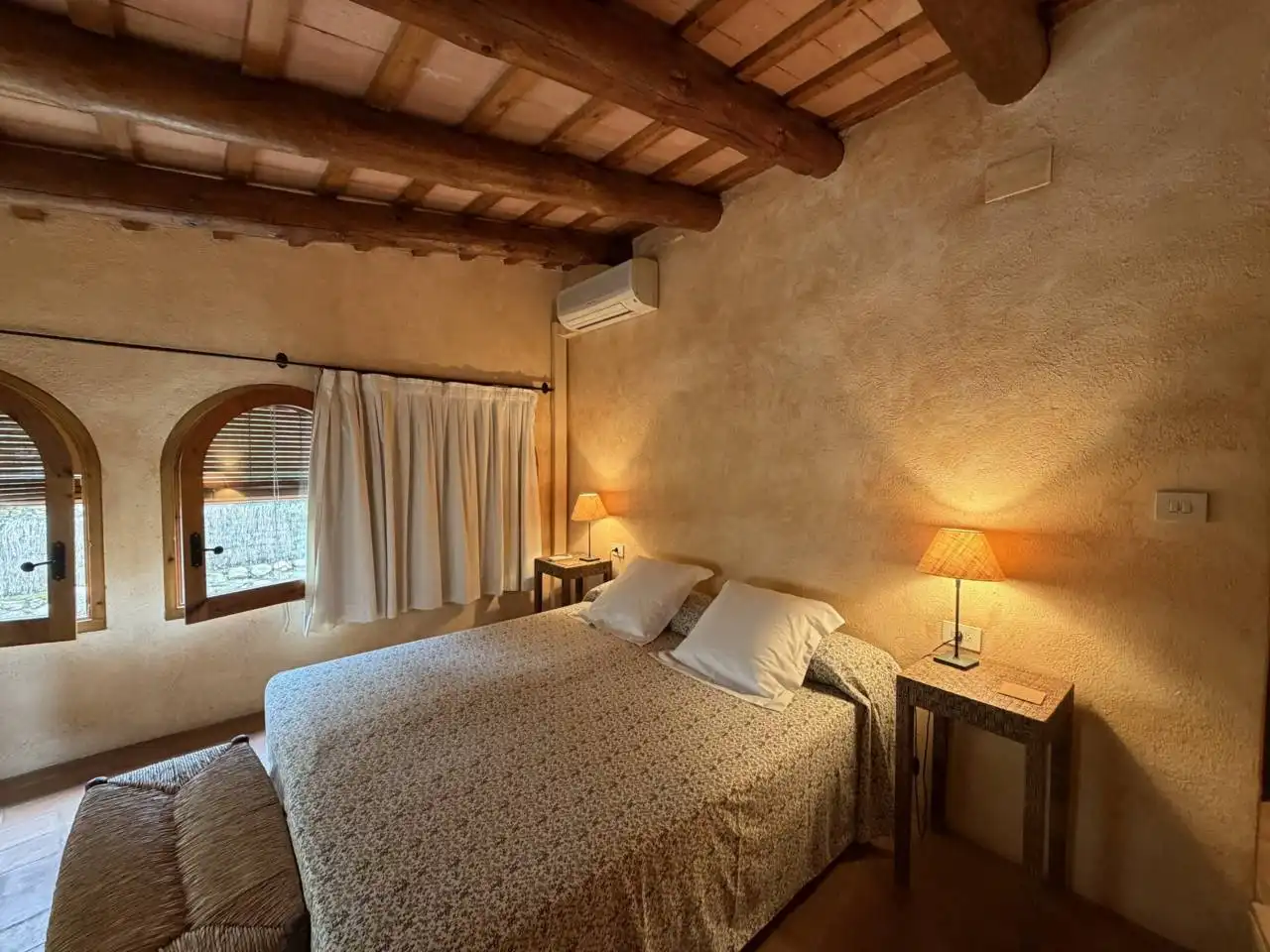 Country house with garden for sale in Calle Castell d´Empordà, imagen 13