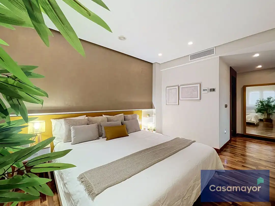Habitación de Piso en venta en Alicante / Alacant con Aire acondicionado, Calefacción y Trastero
