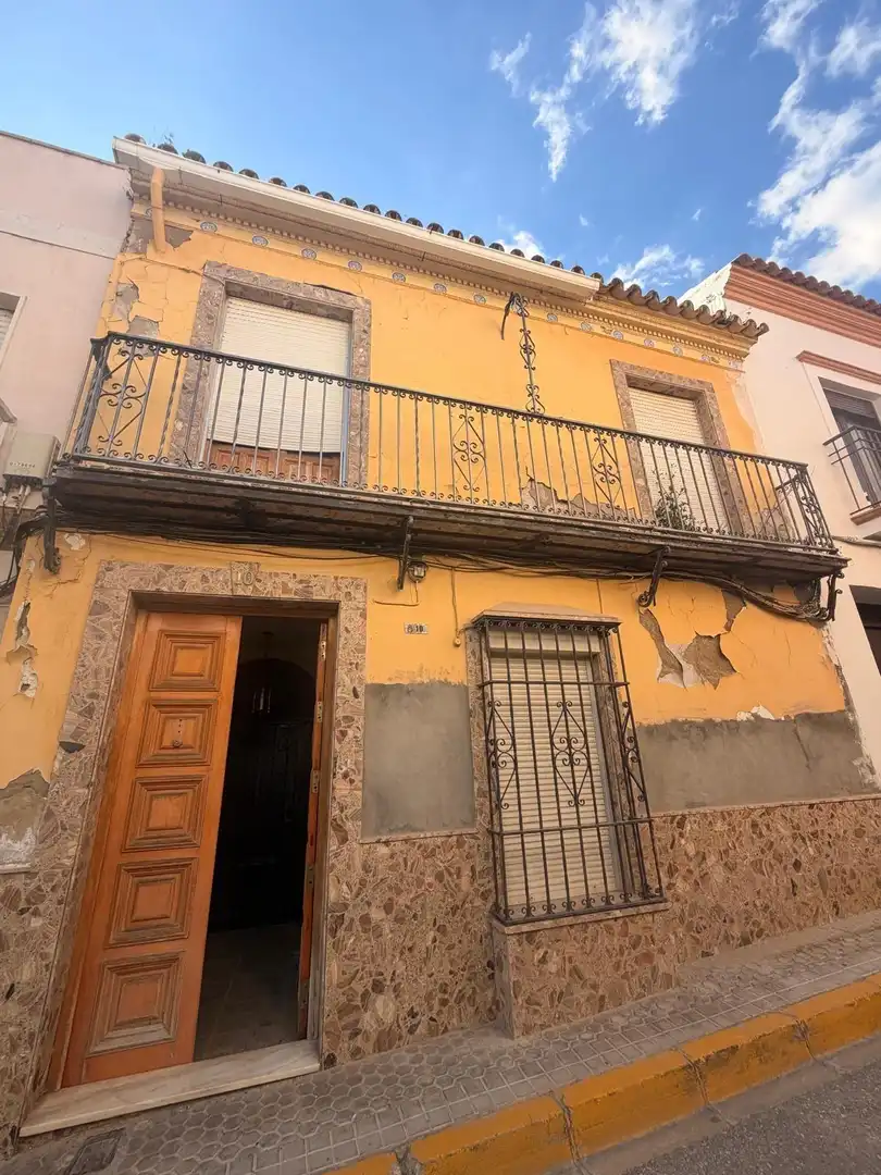 Exterior view of Houses for sale in Morón de la Frontera