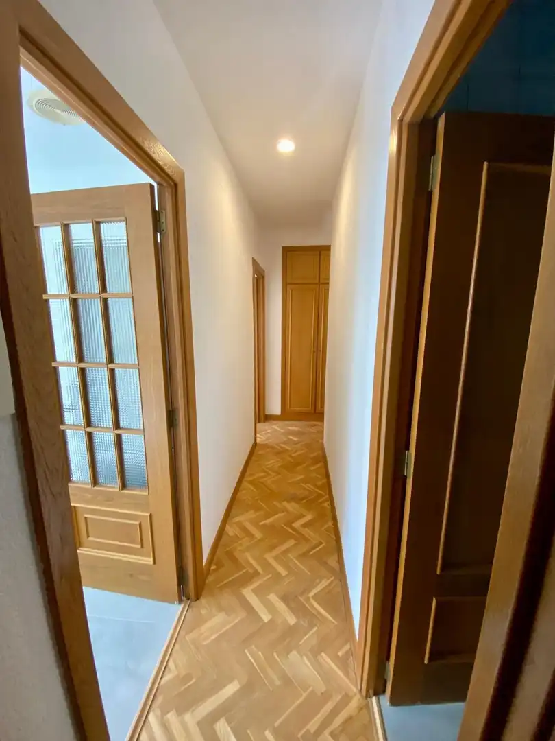 Flat for rent in Valencia  with Air Conditioner, Parquet flooring and Balcony
