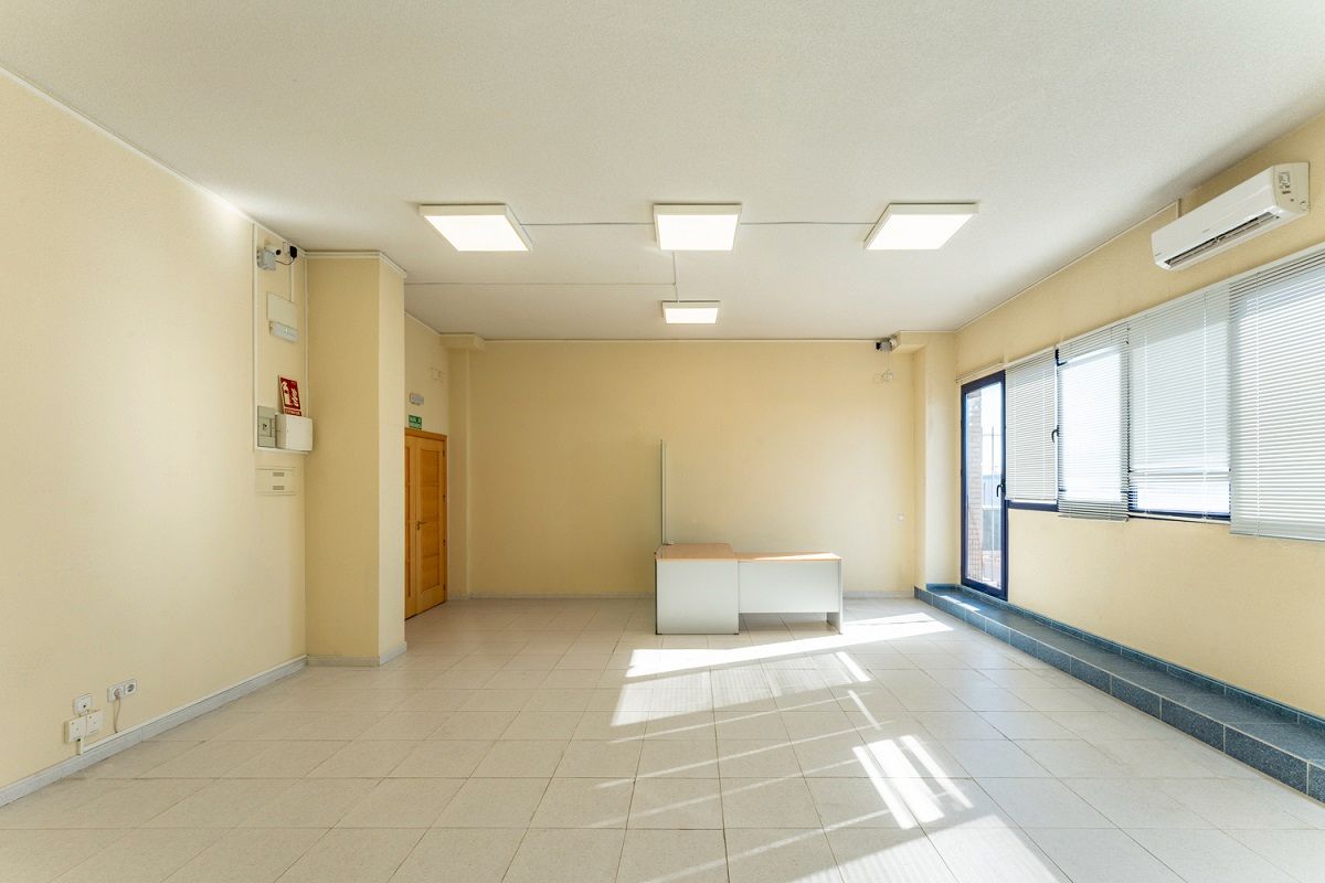Oficina de lloguer en Leganés amb Aire condicionat, Calefacció i Terrassa