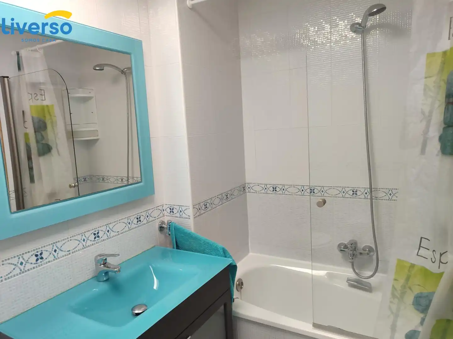 Baño de Piso de alquiler en Burgos con Calefacción, Trastero y Amueblado