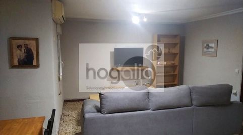 Foto 5 de Piso de alquiler en San Pablo, Sevilla Capital