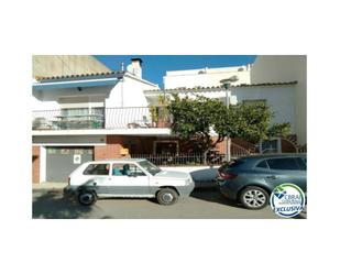 Vista exterior de Casa o xalet en venda en Llançà amb Aire condicionat, Calefacció i Moblat
