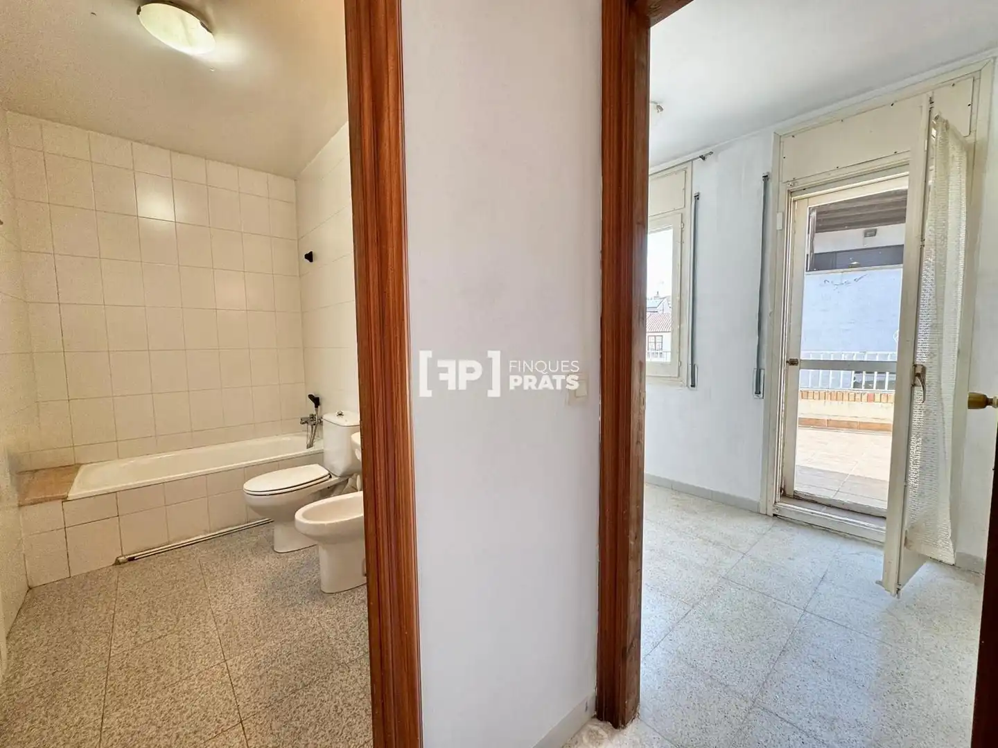 Houses for sale in Albesa  with Air Conditioner and Heating