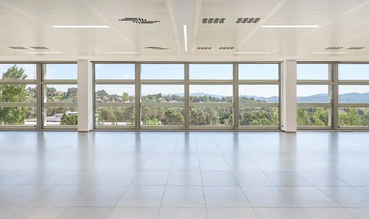 Oficina de alquiler en Sant Cugat del Vallès con Aire acondicionado, Calefacción y Terraza