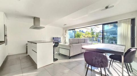 Foto 2 de Apartamento de alquiler en Centro, Estepona