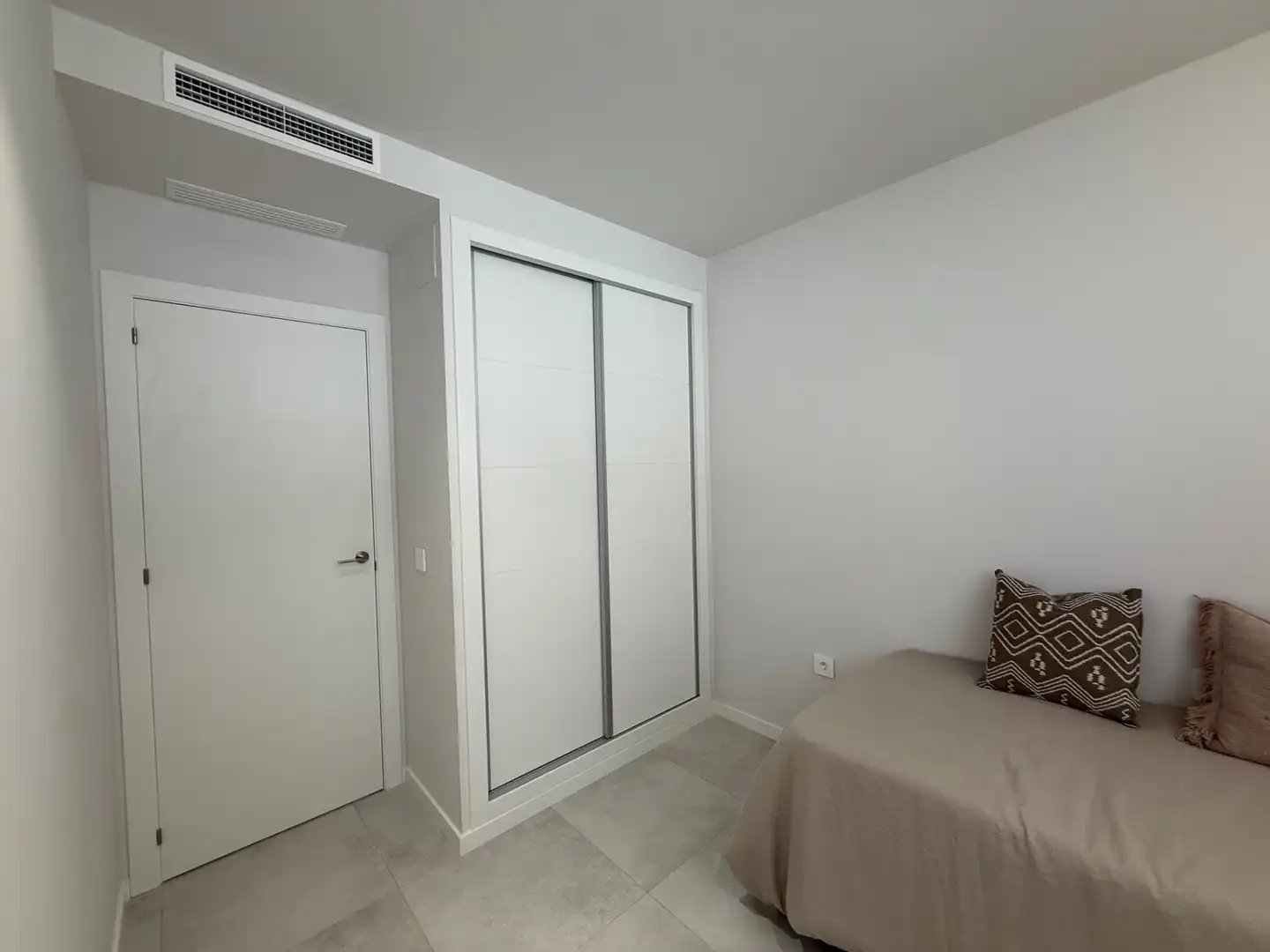Dormitori de Casa o xalet en venda en Dénia amb Aire condicionat, Calefacció i Jardí privat
