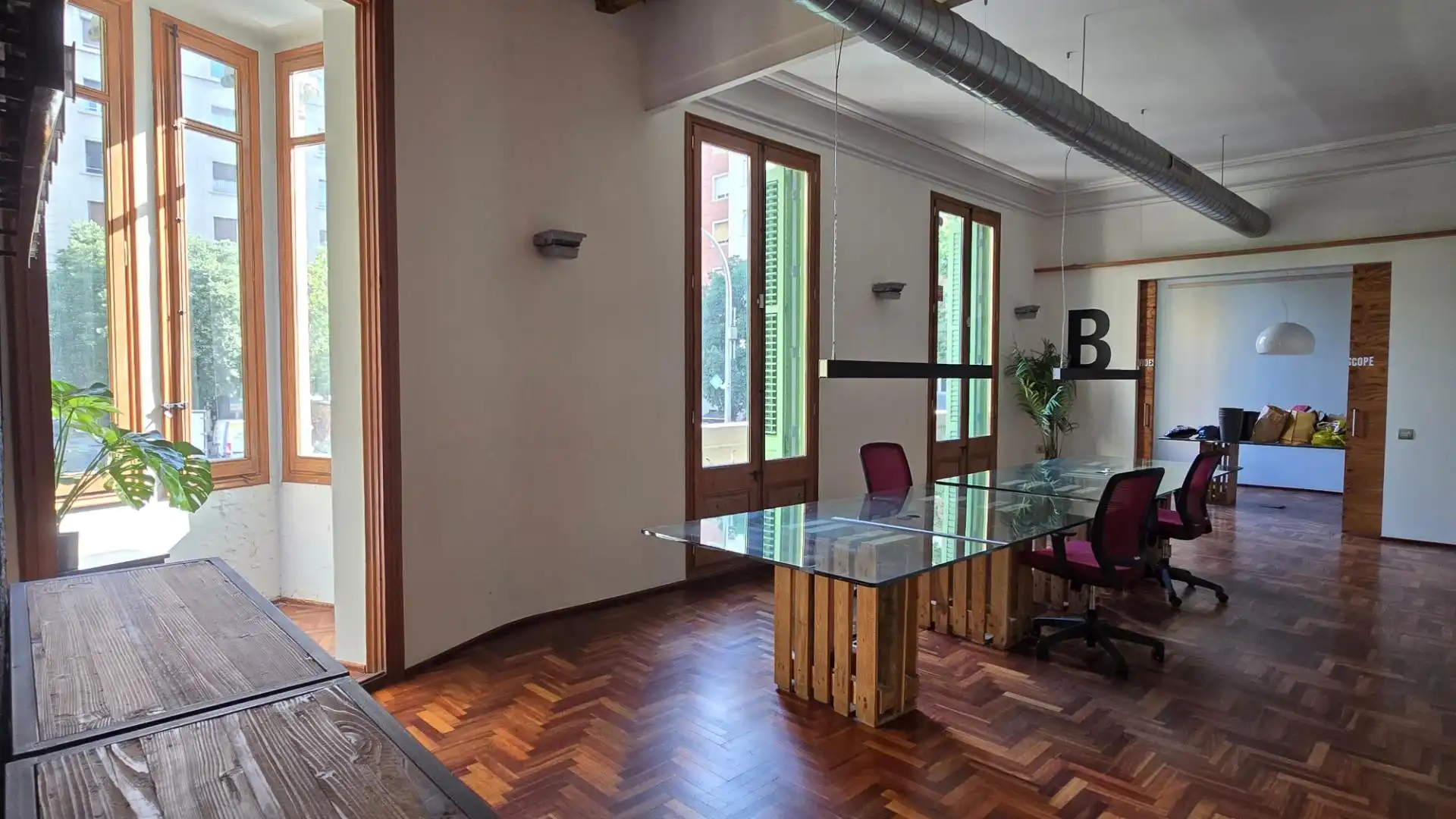 Flat with terrace to rent in Carrer ROSSELLO