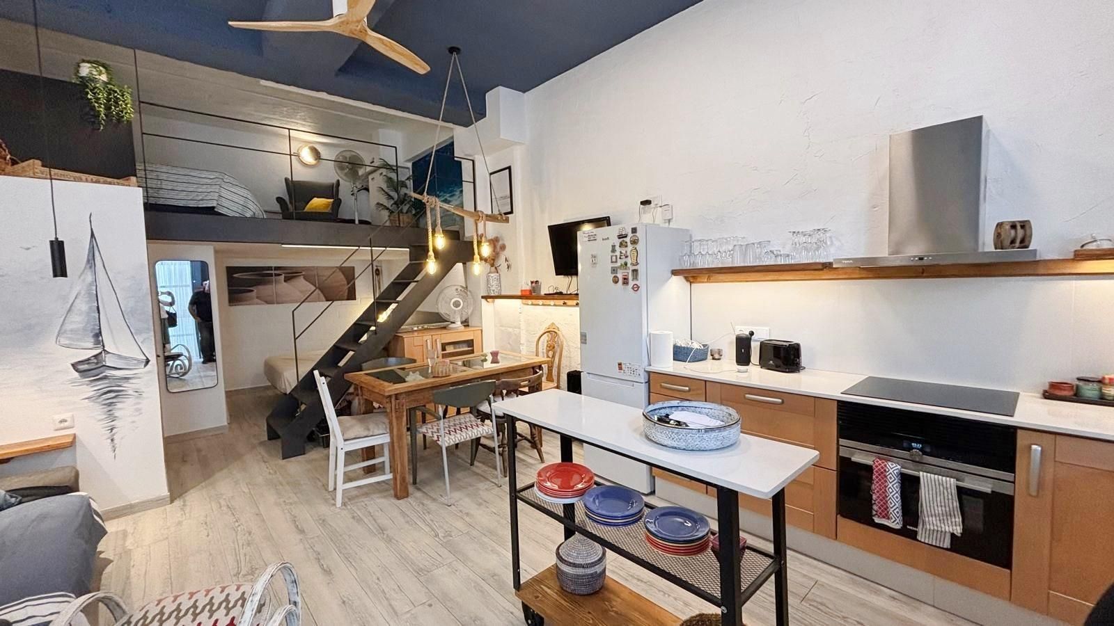 Cuina de Loft de lloguer en Vilanova i la Geltrú