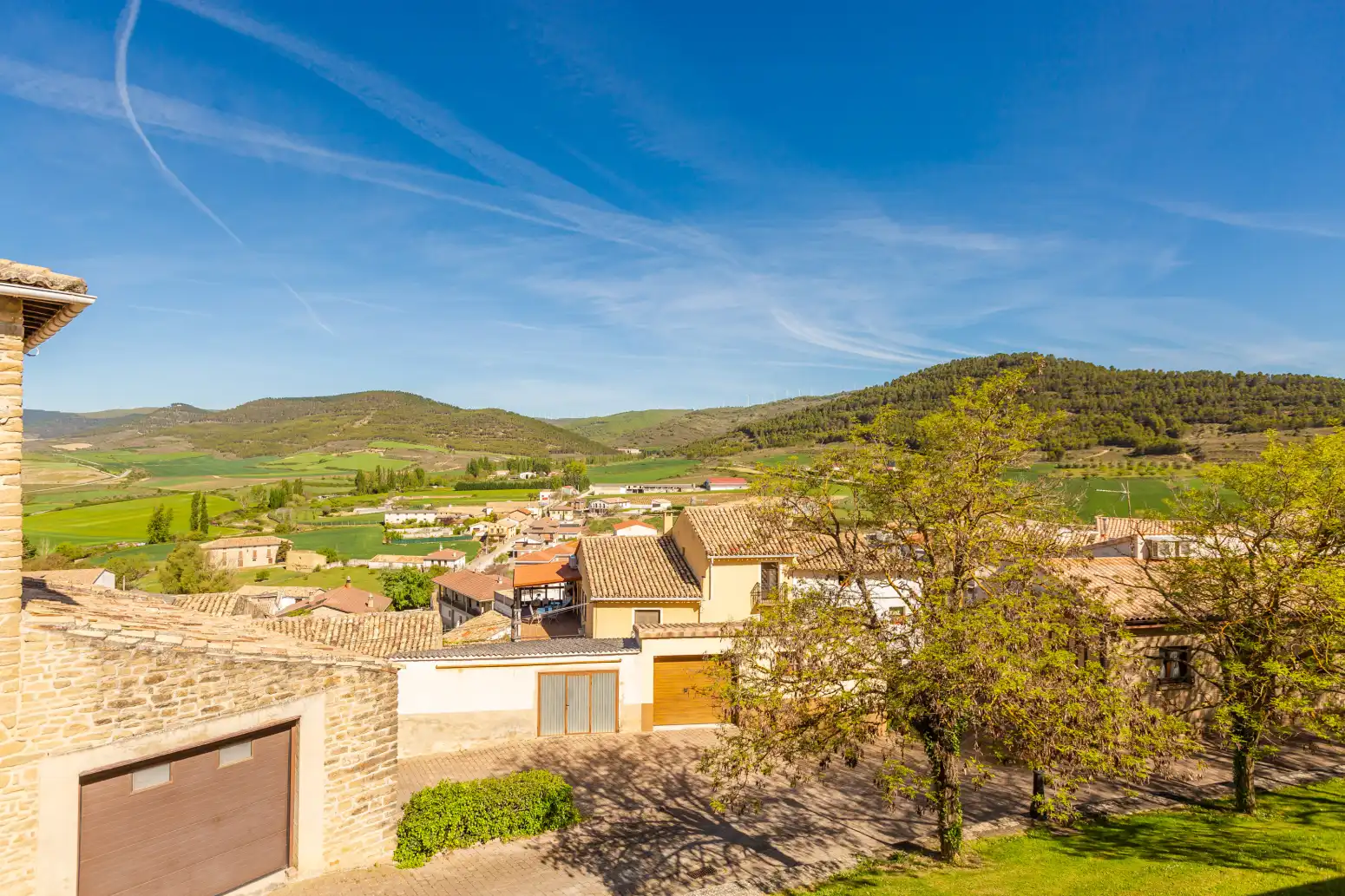 Vista exterior de Casa o chalet en venta en Aibar / Oibar con Aire acondicionado, Calefacción y Jardín privado