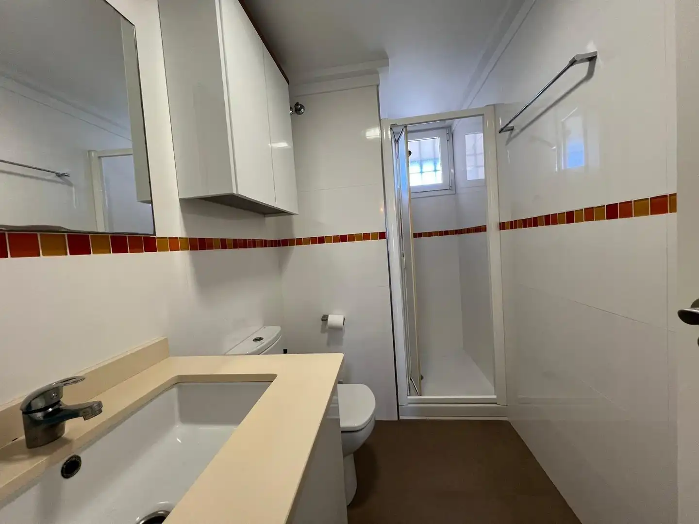 Bathroom of Flat for sale in El Campello  with Air Conditioner, Heating and Terrace