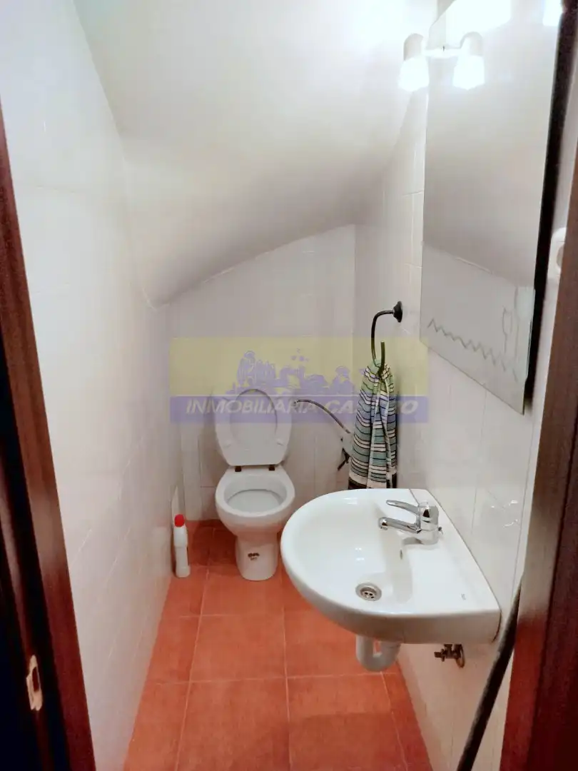 Baño de Casa o chalet en venta en Castro-Urdiales con Calefacción, Jardín privado y Terraza