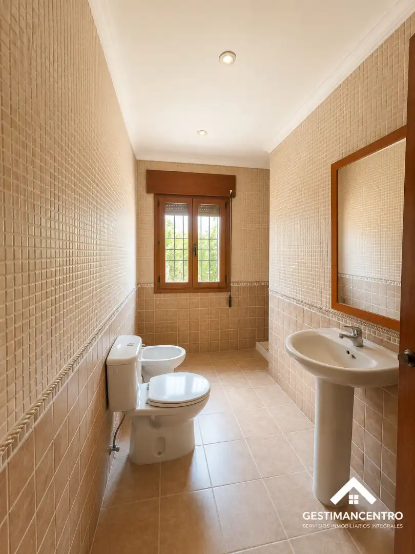 Chalet con jardín en venta en Tomelloso, imagen 11