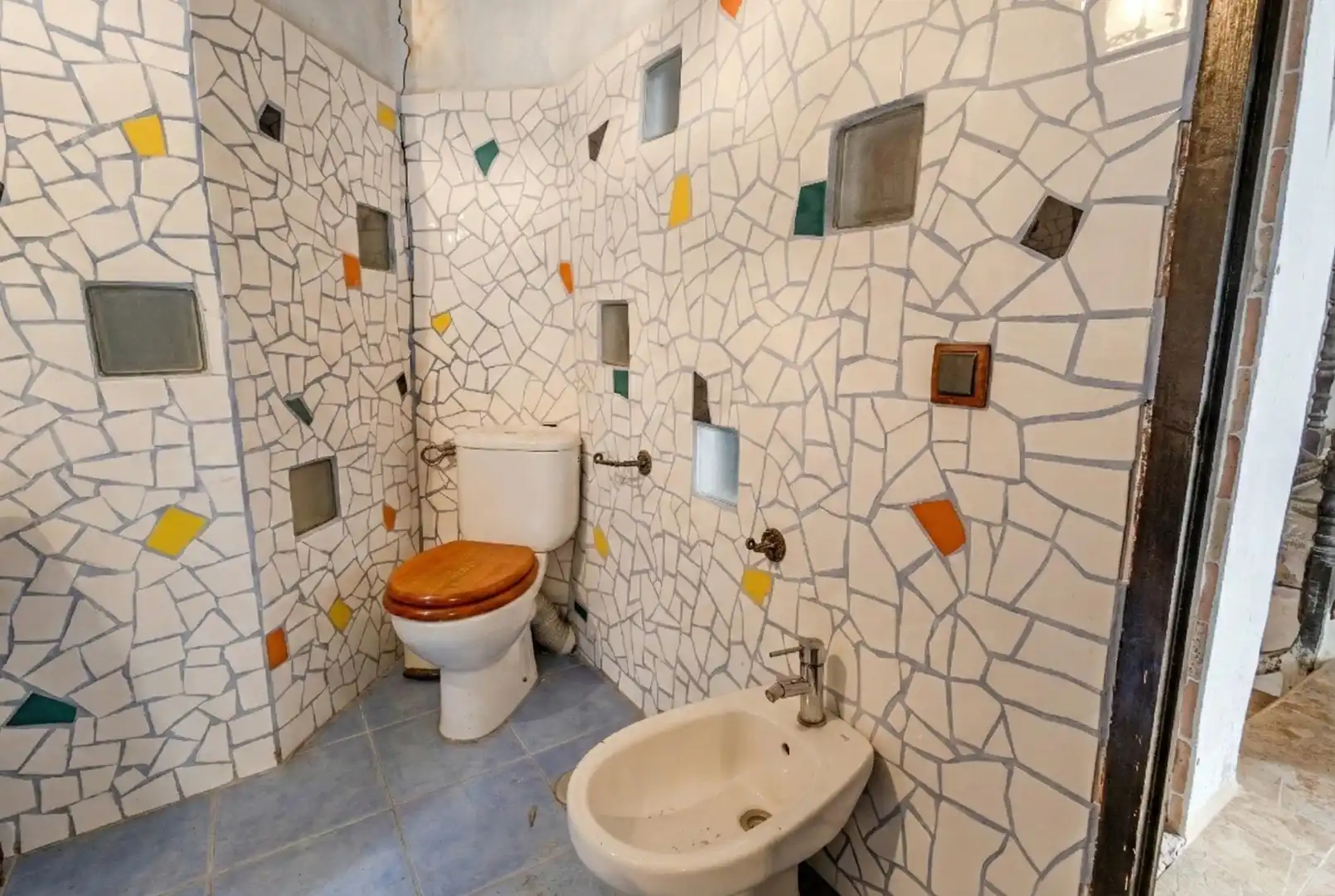 Baño de Finca rústica en venta en Forès con Calefacción, Terraza y Balcón
