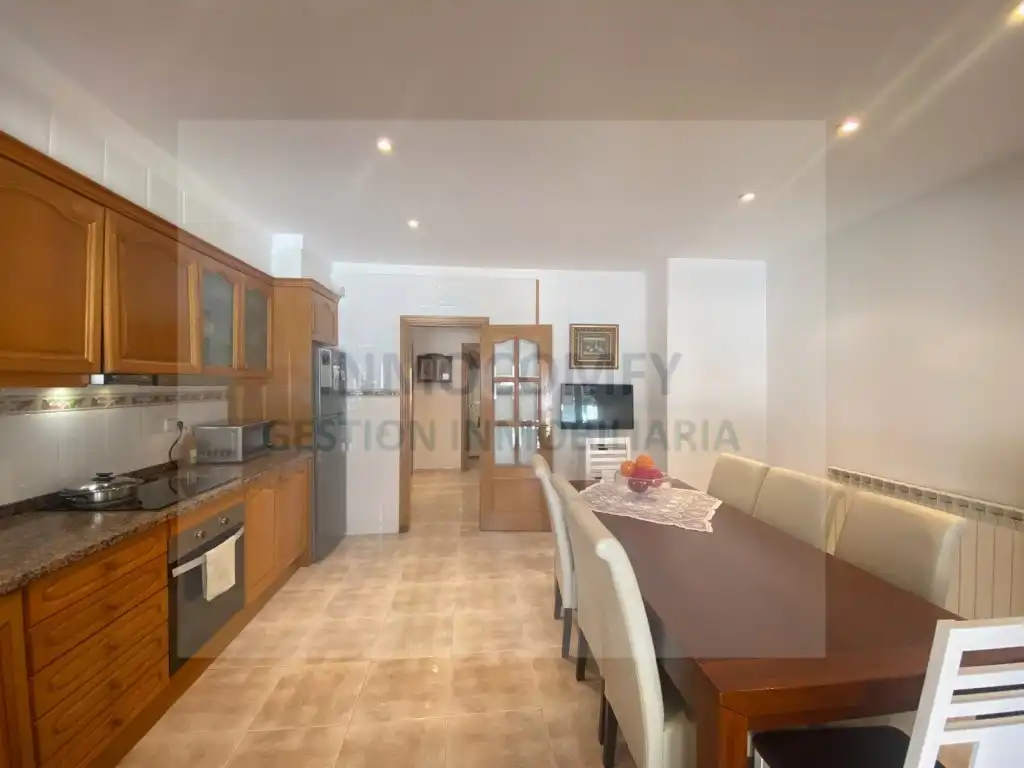 Piso en venta en Calle Penya Bisbalenca, imagen 2