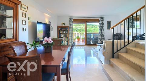 Foto 2 de Casa adosada en venda a El Bosque, Chiva