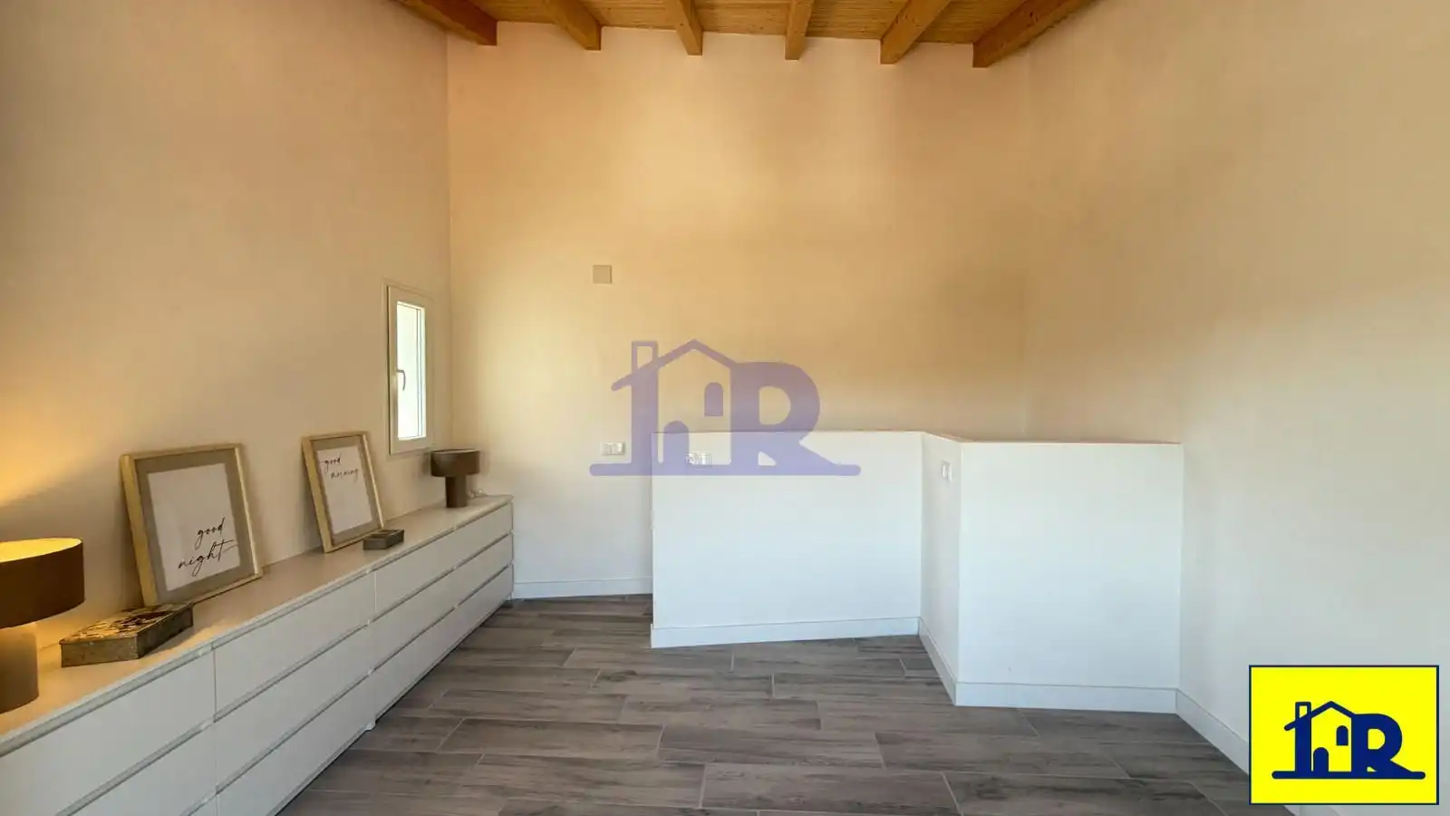 Houses for sale in Cuenca  with Heating and Furnished