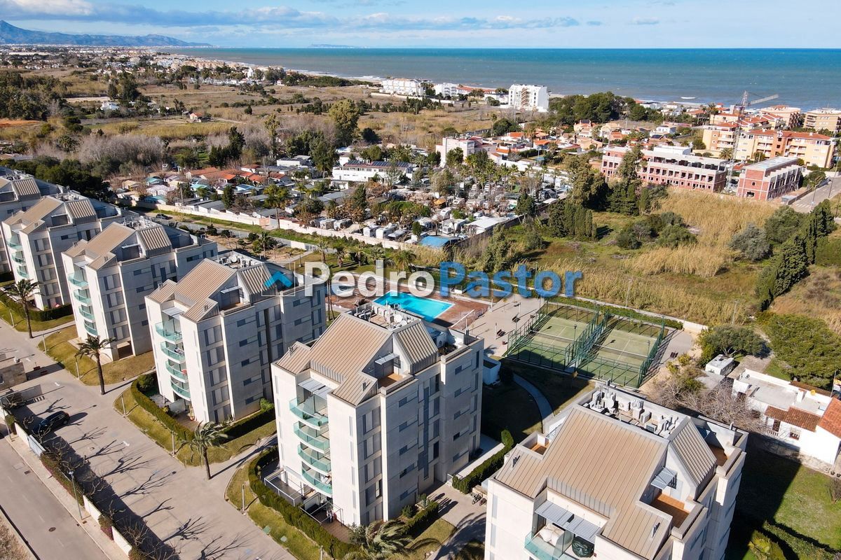 Vista exterior de Apartament en venda en El Verger amb Aire condicionat, Calefacció i Jardí privat