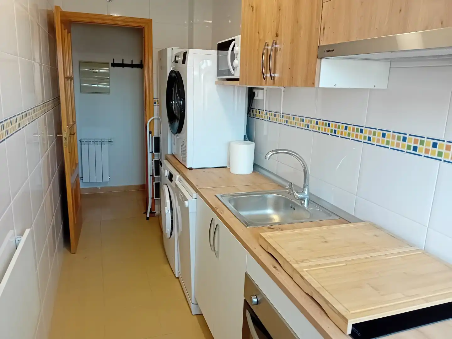 Kitchen of Flat for sale in Pozuelo de Calatrava  with Air Conditioner, Heating and Furnished