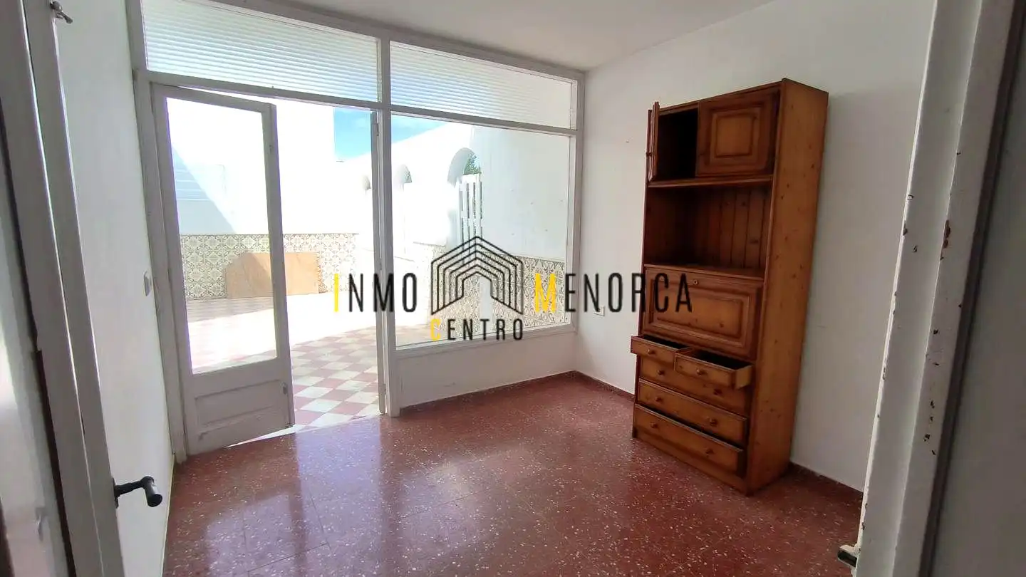 Vista exterior de Pis en venda en Ciutadella de Menorca amb Terrassa