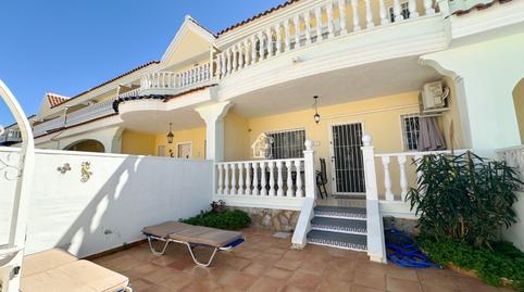 Foto 2 von Einfamilien-Reihenhaus zur Miete in Rojales, Alicante