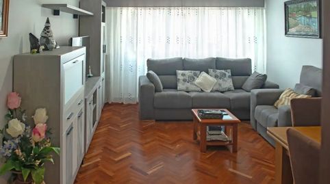 Foto 2 de Piso en venta en Avenida Coruña, 9, Acea de Ama - O Burgo, Culleredo