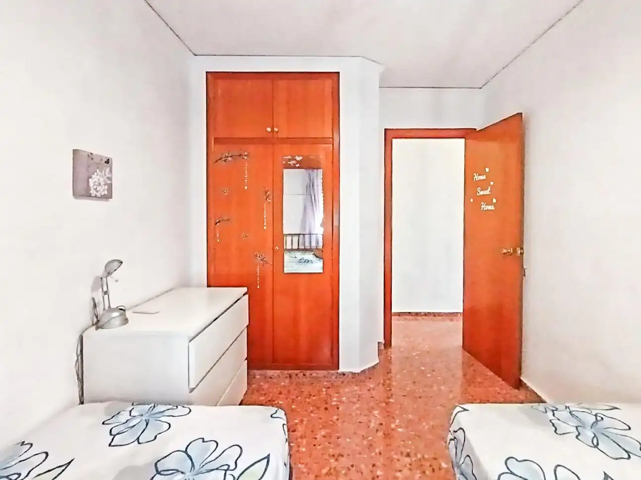 Dormitori de Apartament en venda en Miramar amb Terrassa, Moblat i Piscina comunitària