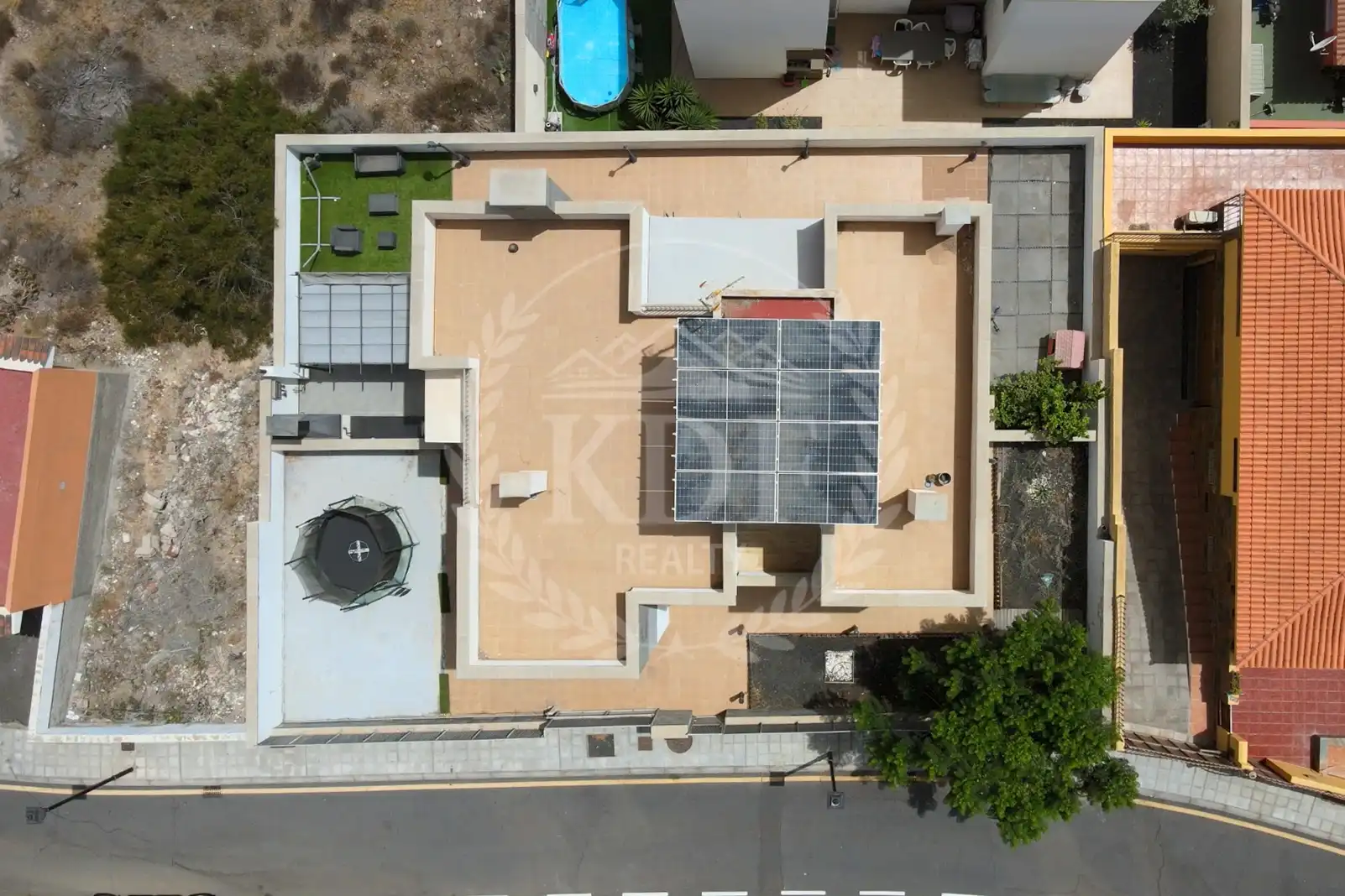 Vista exterior de Casa o chalet en venta en Arona con Aire acondicionado, Jardín privado y Parquet