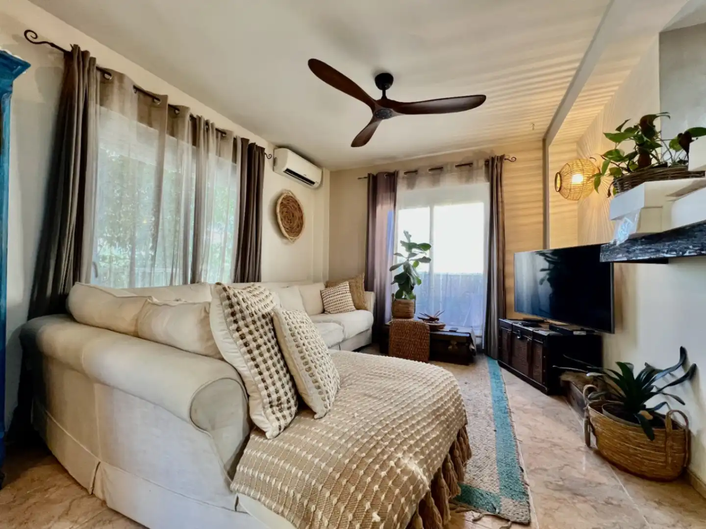 Living room of Flat for sale in Jávea / Xàbia  with Air Conditioner and Balcony