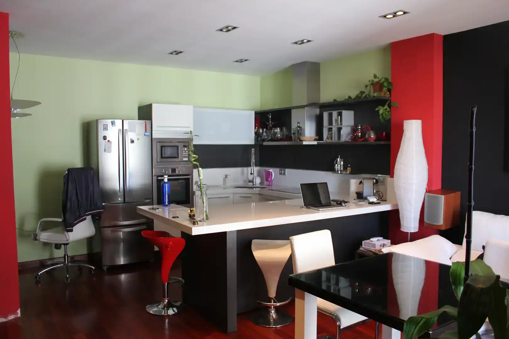 Cocina de Piso en venta en  Sevilla Capital con Aire acondicionado y Piscina