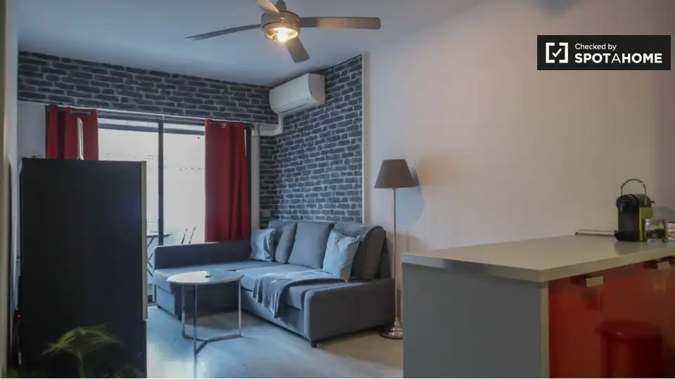 Appartamento con terrazza in affitto a Tetuán, imagen 2