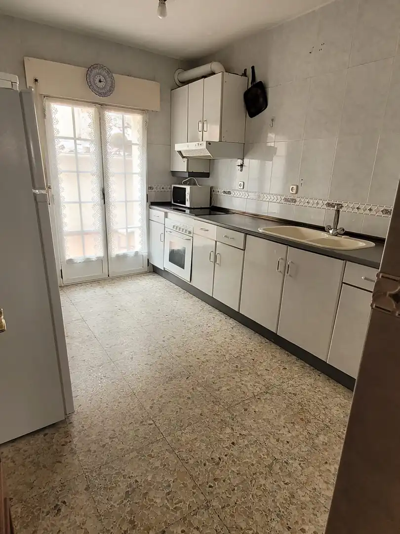 Casa amb terrassa en venda a Calle Monseñor Romero 13, imagen 15