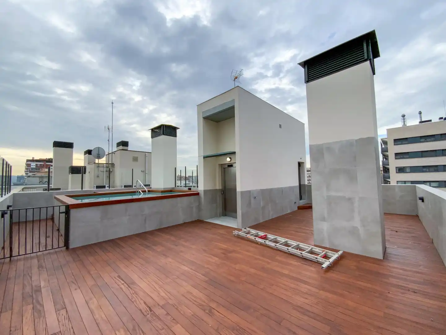 Terraza de Piso de alquiler en Barcelona con Aire acondicionado, Parquet y Balcón
