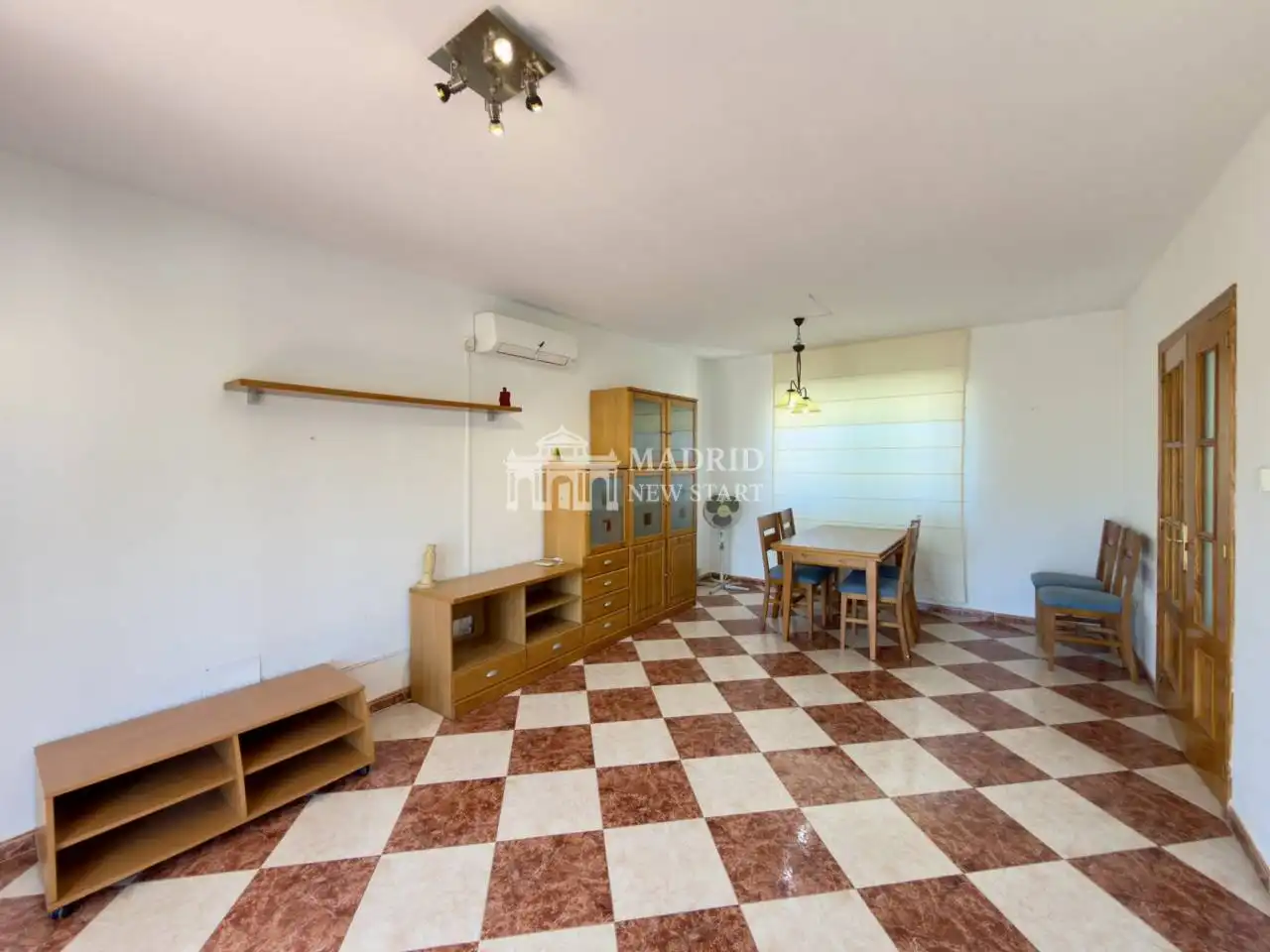 Habitación de Casa o chalet en venta en Villa del Prado con Aire acondicionado, Calefacción y Jardín privado