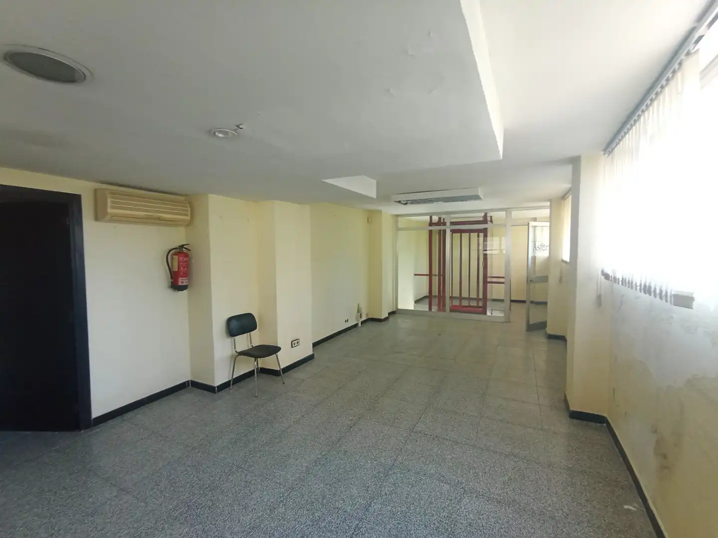 Business premises for sale in Carrer de la Costa Brava 3, imagen 12