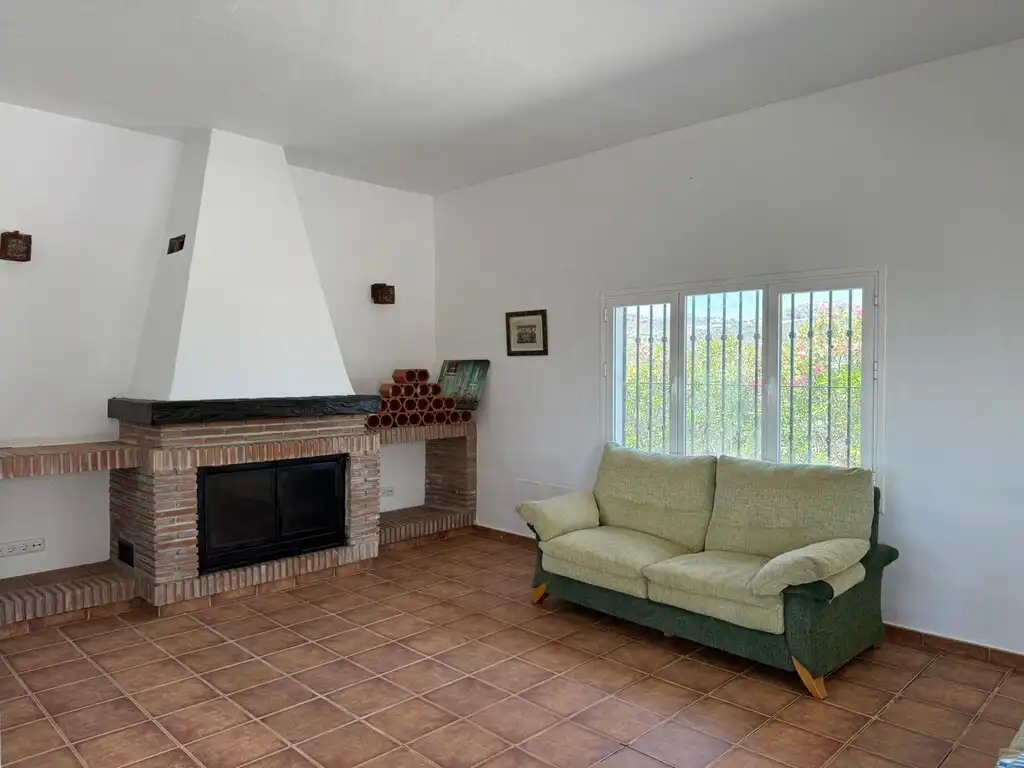 Living room of Country homes for sale in Cútar  with Terrace and Swimming Pool