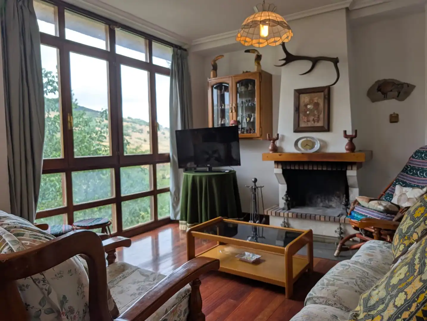 Sala d'estar de Casa o xalet en venda en Zorraquín amb Calefacció, Jardí privat i Parquet