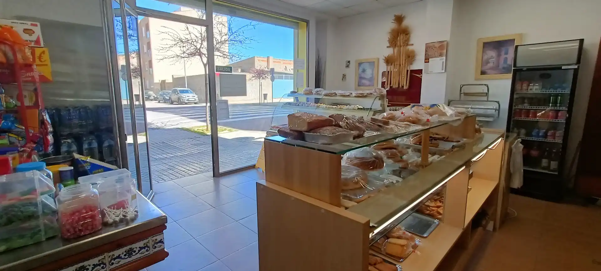 Commercial properties for sale in Almansa