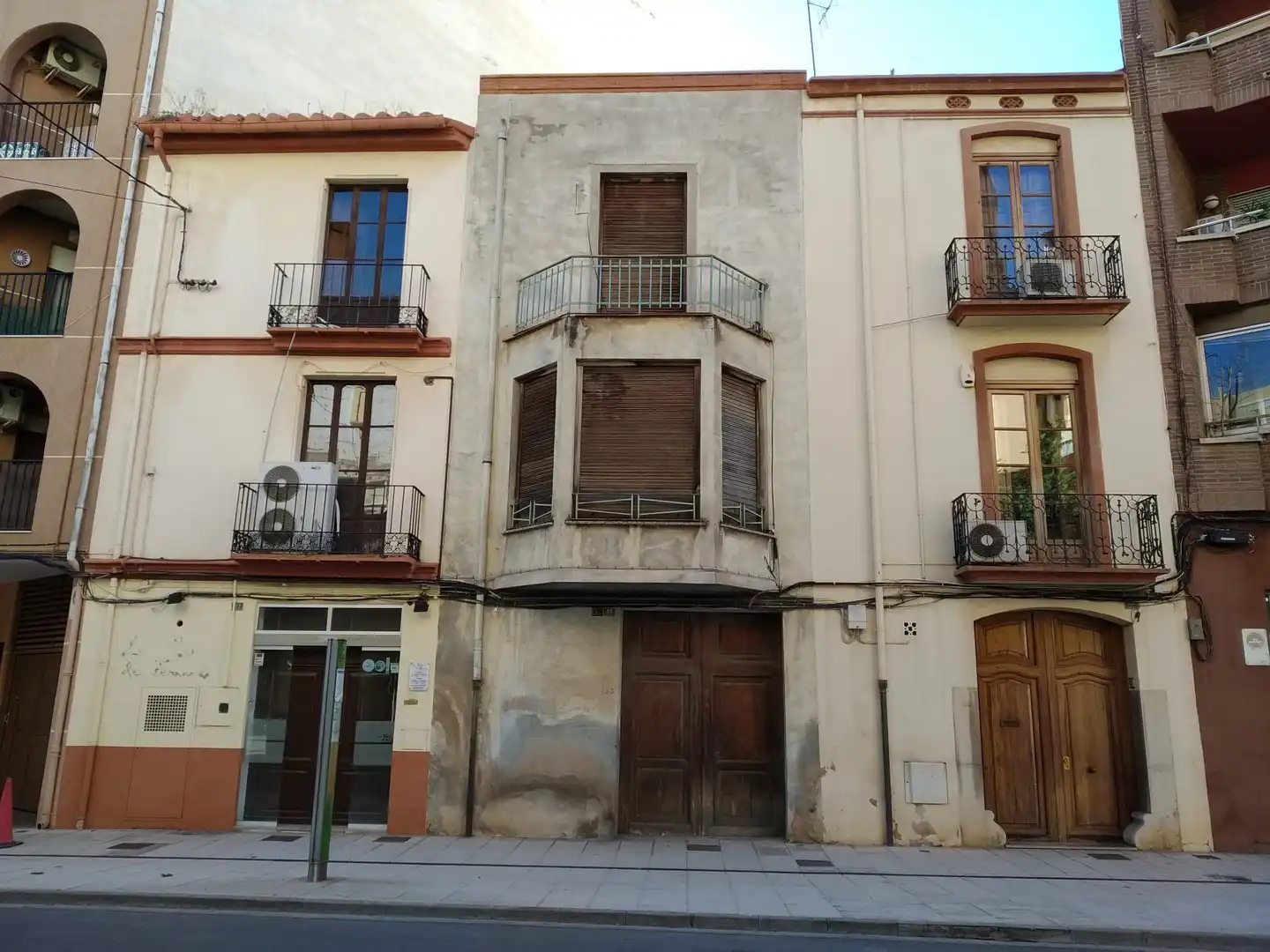 Maison jumelée avec terrasse à vendre à Carrer de Sanahuja