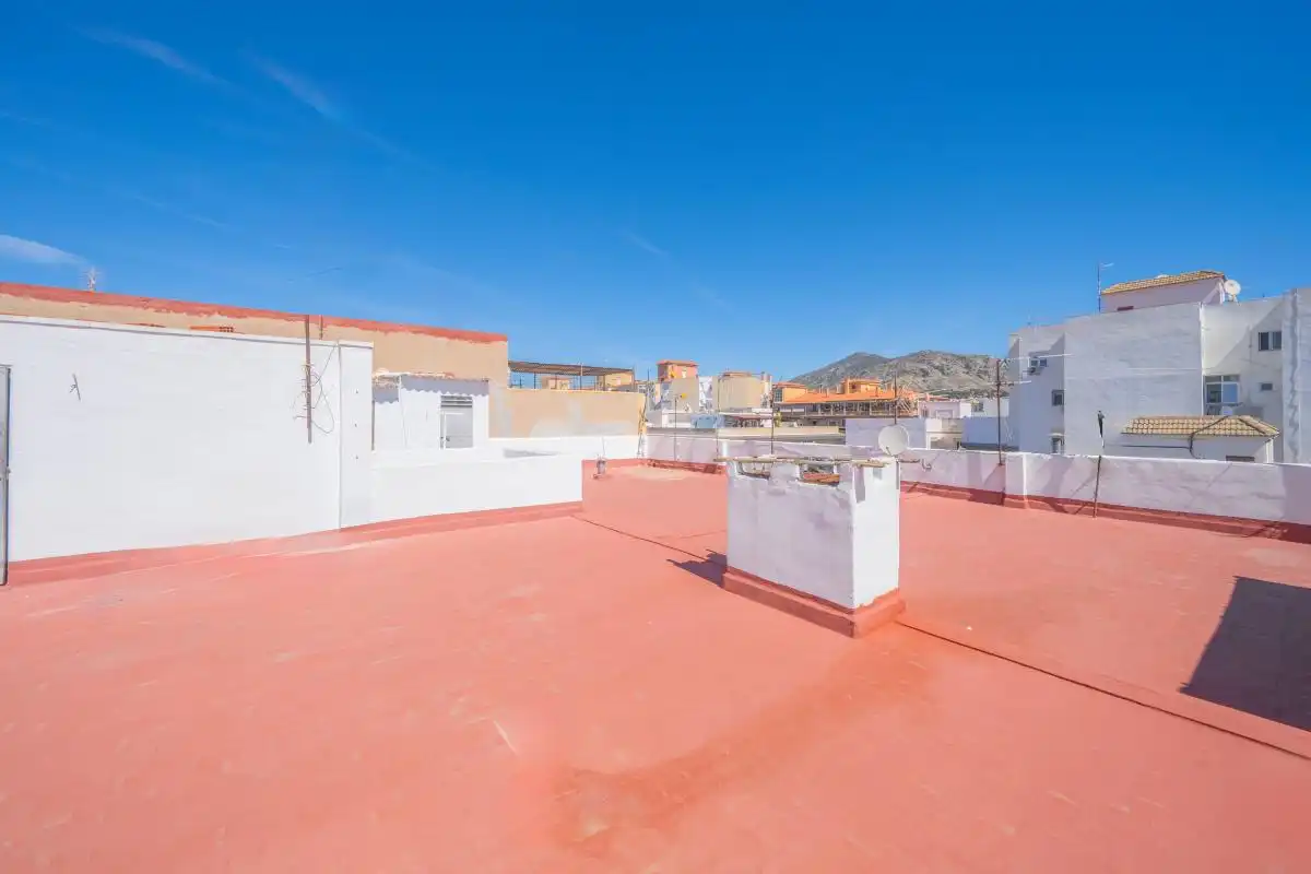 Terraza de Piso en venta en Elda con Calefacción, Terraza y Trastero