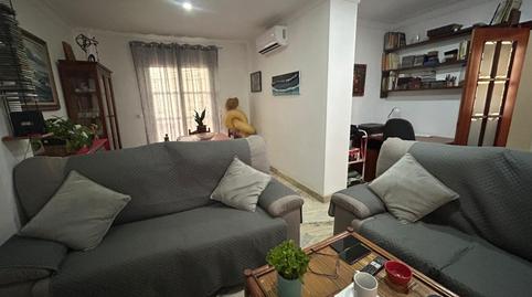 Foto 2 de Casa adosada en venta en Núcleo urbano, Cádiz