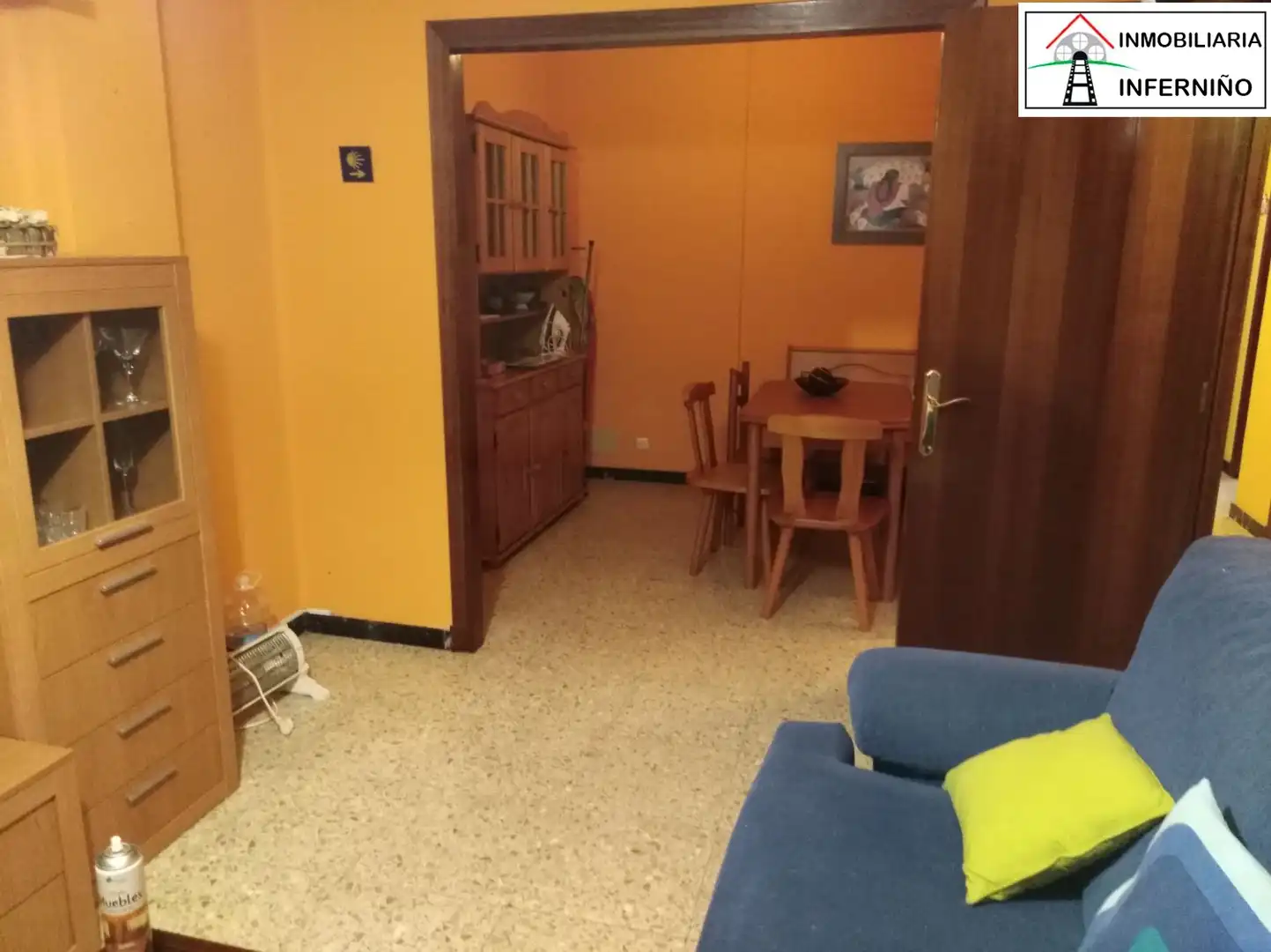Sala de estar de Piso en venta en Ferrol con Terraza, Trastero y Amueblado