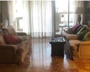 Living room of Flat for sale in  Sevilla Capital  with Air Conditioner, Heating and Terrace