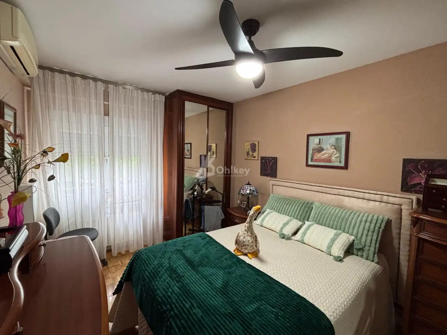 Habitación de Piso en venta en Alcobendas con Aire acondicionado, Calefacción y Parquet