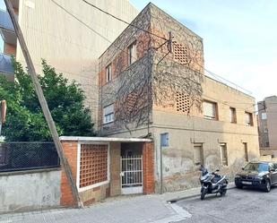 Vista exterior de Casa o xalet en venda en Igualada amb Calefacció, Jardí privat i Terrassa