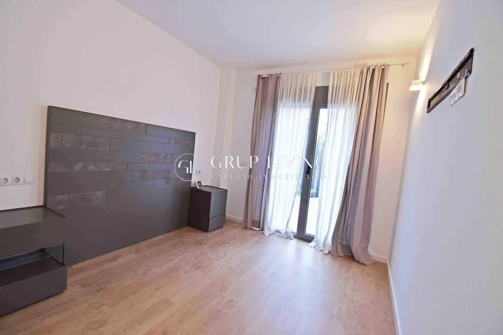 Habitación de Piso en venta en Sitges con Aire acondicionado, Calefacción y Jardín privado